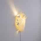 lampada da muro accesa Seletti Marcantonio heart lamp colore bianco