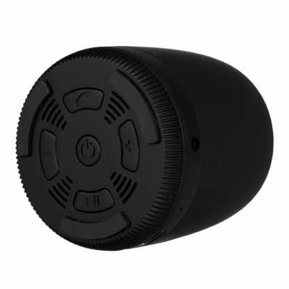 Hugo Boss Speaker Wireless con funzione viva voce di colore nero vista del fondo con tasti volume risposta on off e viva voce